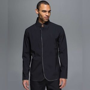 NWOT 🖤 Lululemon Mobility Blazer size Large🖤 Beautiful Detailing